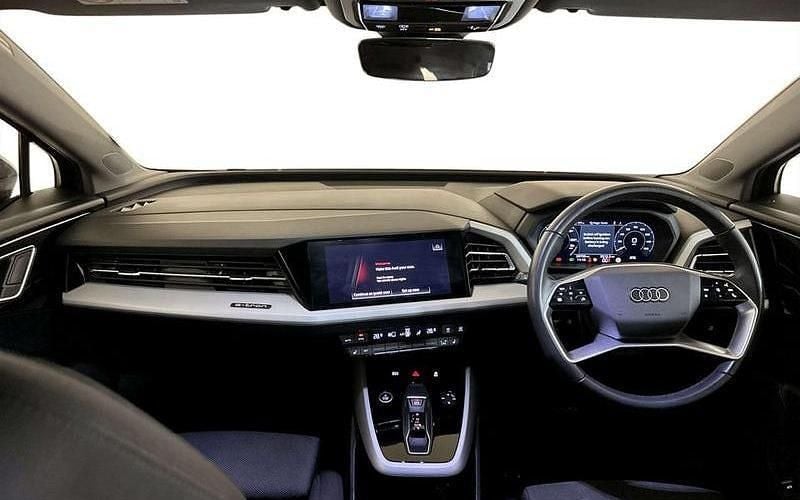 Used Audi Q4 Sportback e-tron Sport 150 kW (204 HP) 2023 SUV