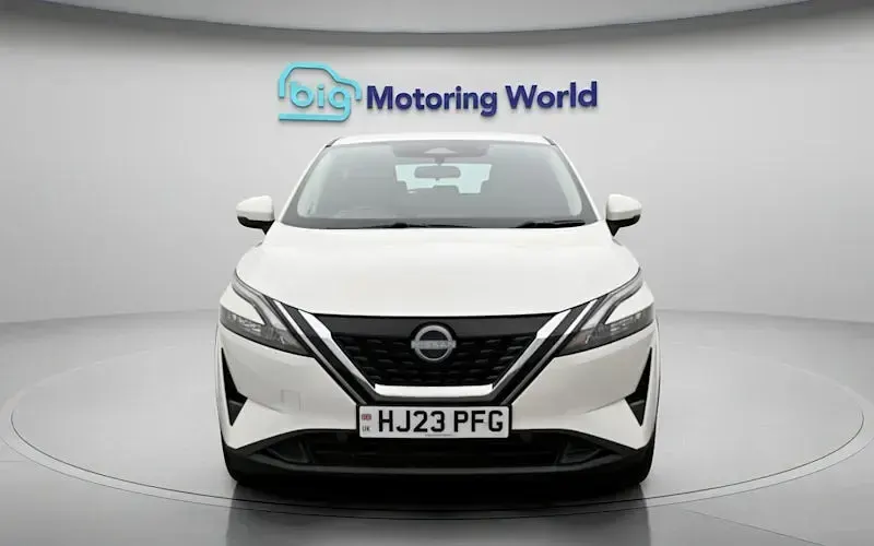 Used Nissan Qashqai Acenta Premium 190 HP (139 kW) 2023 White SUV