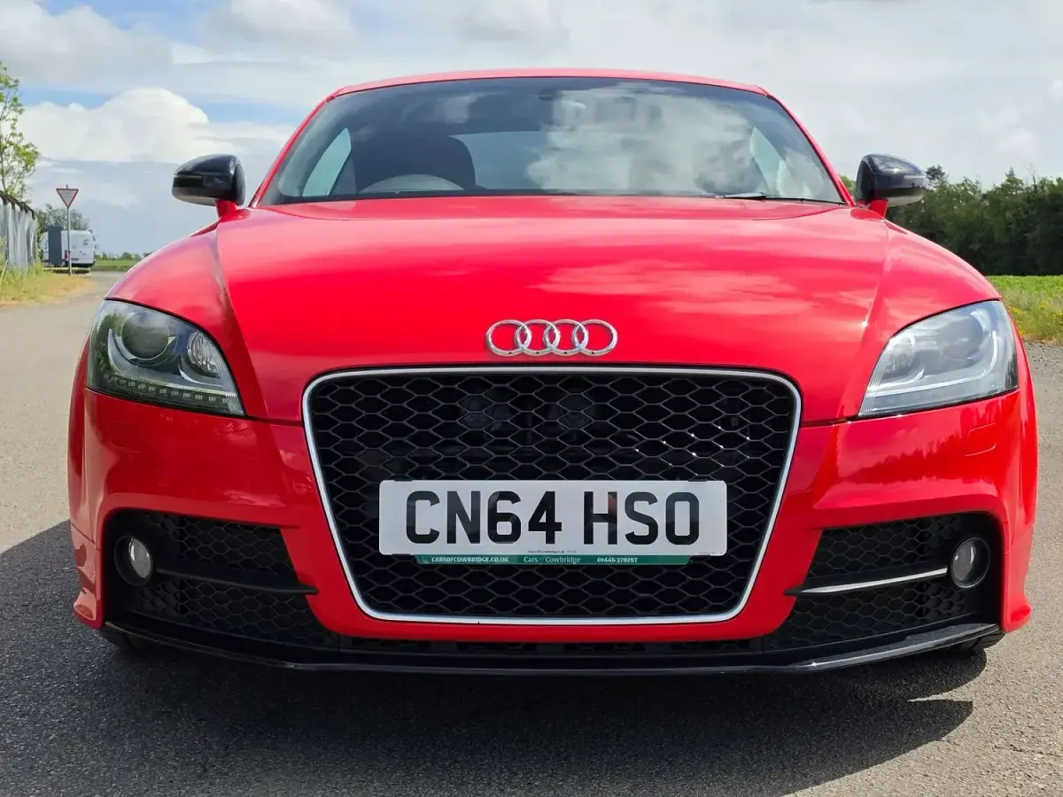 Used Audi TT Competition 160 HP (117 kW) 2014 Red Coupe