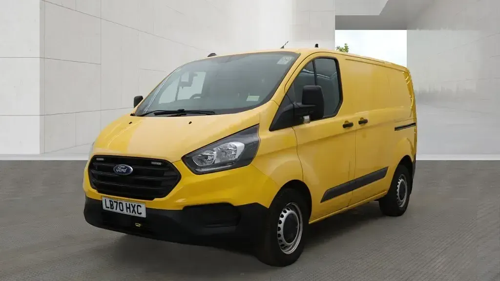 Used Ford Transit Custom 130 HP (95 kW) 2021 Yellow Van