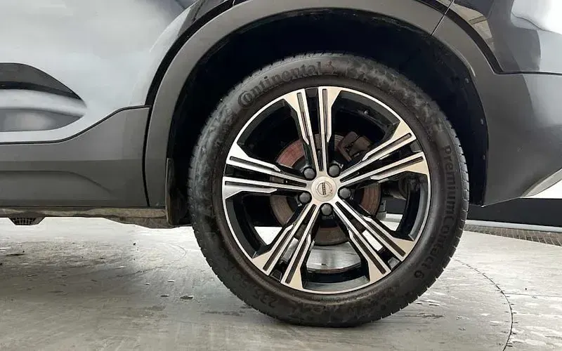 Usado Volvo XC40 Inscription 211 HP (155 kW) 2021 SUV