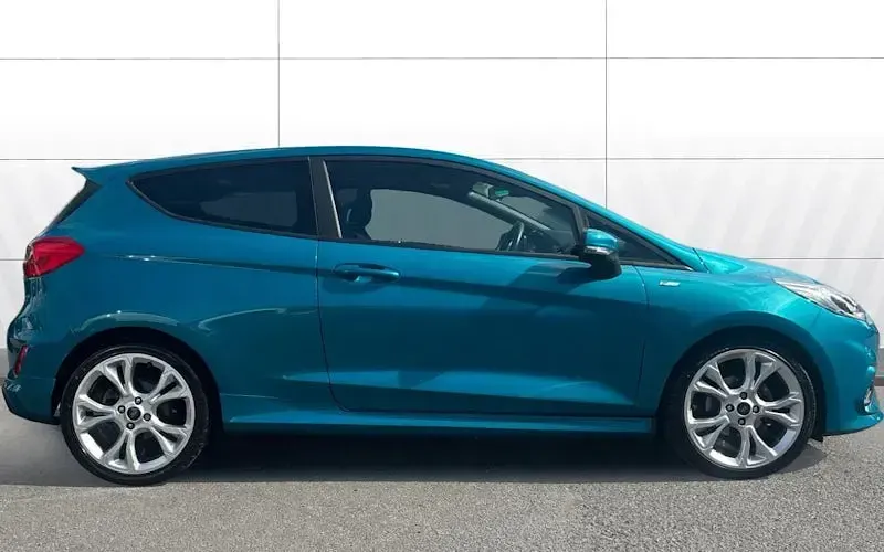Used Ford Fiesta ST-Line 101 HP (74 kW) 2018 Blue Hatchback