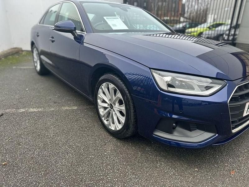 Used Audi A4 Business 150 HP (110 kW) 2022 Blue Sedan