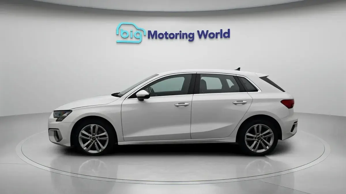 Used Audi A3 Sport 109 HP (80 kW) 2021 White Sedan
