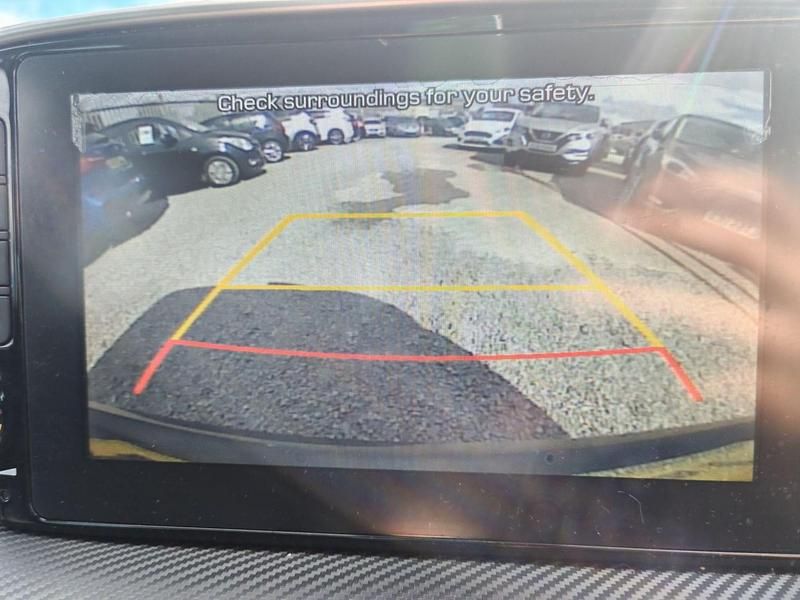 Image 2/4