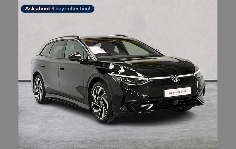 Black Used 2025 VW ID.7 Pro Estate | £35,924 (Super price) - Image 1/4