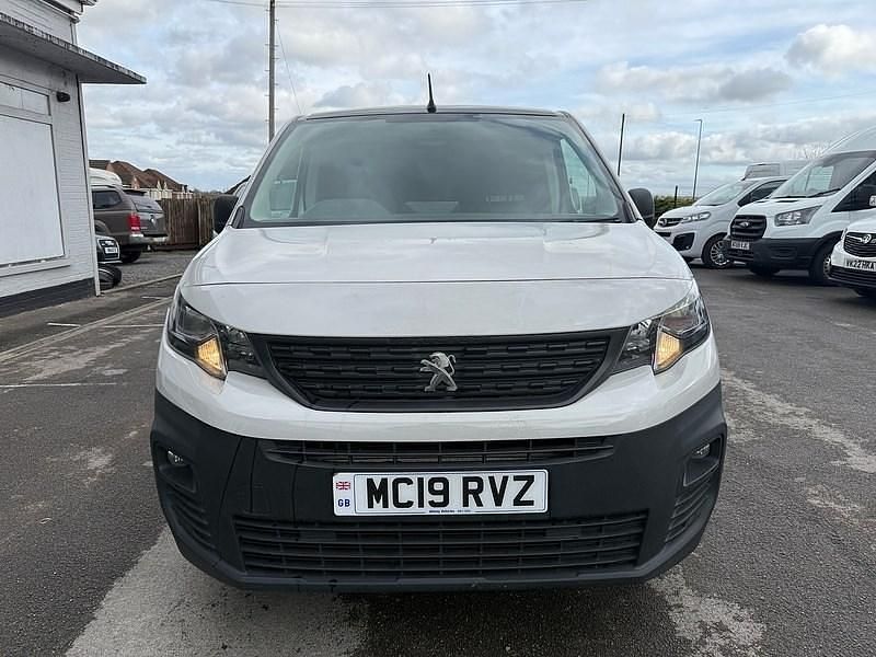 Used Peugeot Partner 2019 Grey MPV