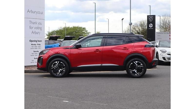 Gebraucht Peugeot e-2008 GTi 100 kW (136 PS) 2024 Rot SUV