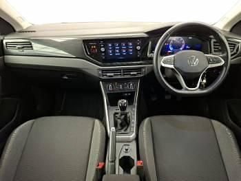 Used VW Taigo Life 95 HP (69 kW) 2023 Grey SUV