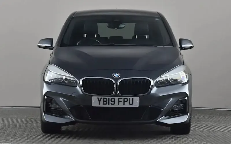 Używany BMW 218 M Sport 140 KM (102 kW) 2019 Szary Kombi