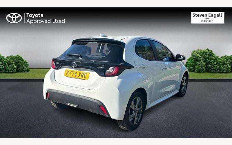Used Toyota Yaris Hybrid 116 HP (85 kW) 2026 Hatchback
