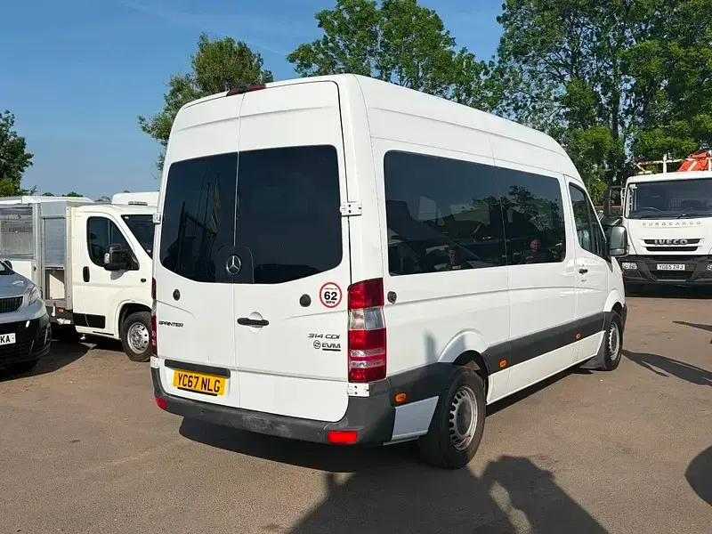 Used Mercedes Sprinter 140 HP (102 kW) 2017 White