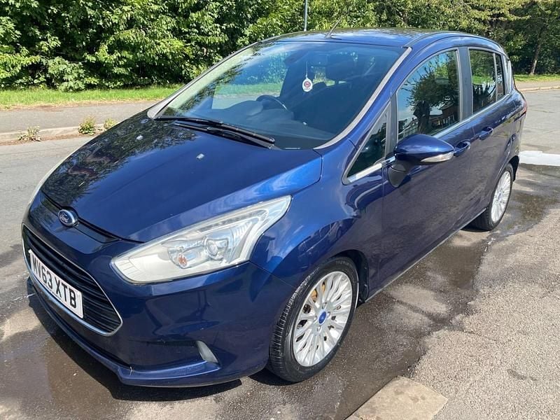 Blue Used 2013 Ford B-MAX Titanium MPV | £3,995 (Fair price) - Image 1/4