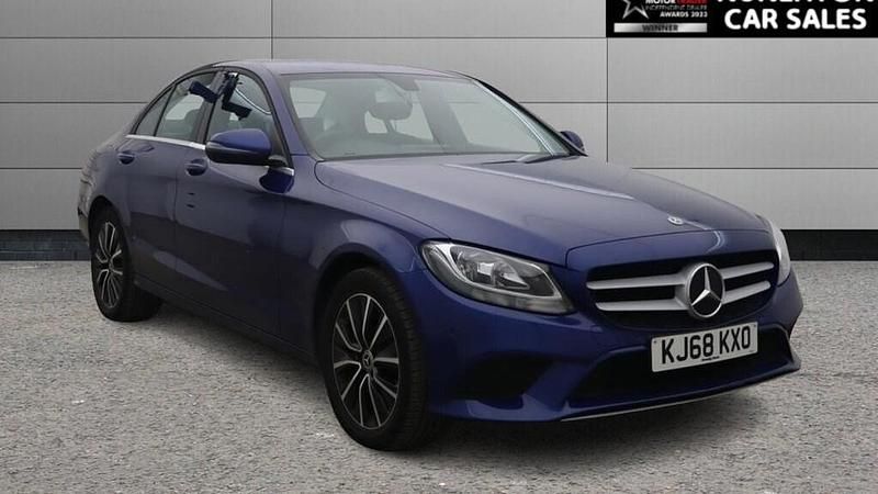 Used Mercedes C200 SE 198 HP (145 kW) 2019 Blue Sedan