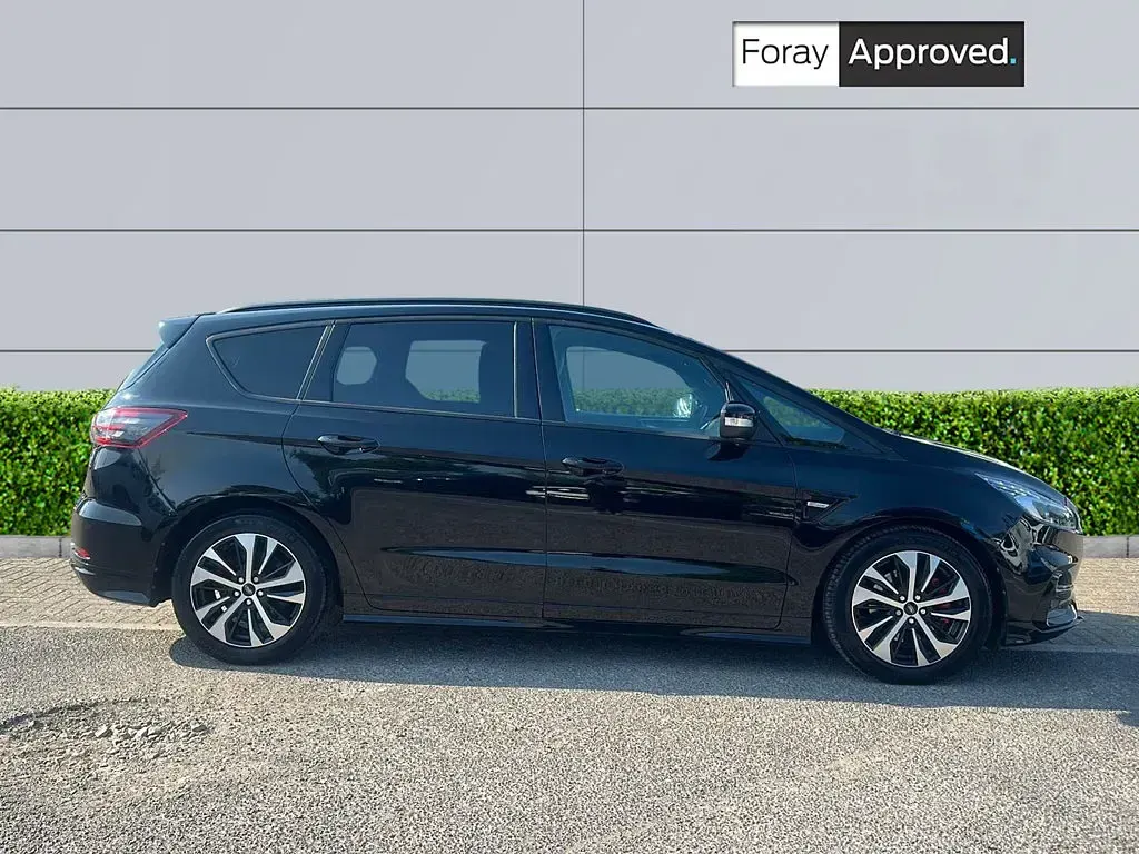Used Ford S-MAX ST-Line 187 HP (137 kW) 2019 Black MPV