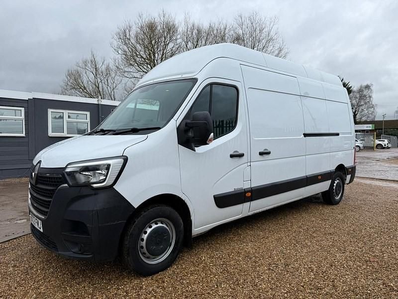 Used Renault Master Business 2022 White MPV