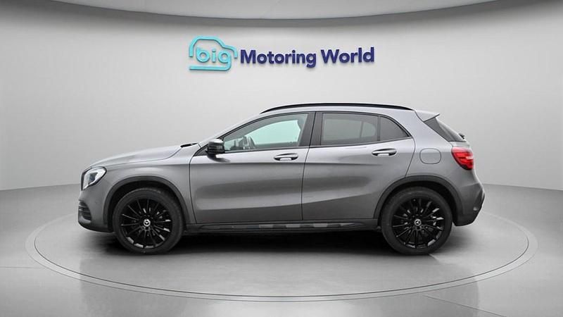 Used Mercedes GLA180 AMG line 122 HP (89 kW) 2019 Grey SUV
