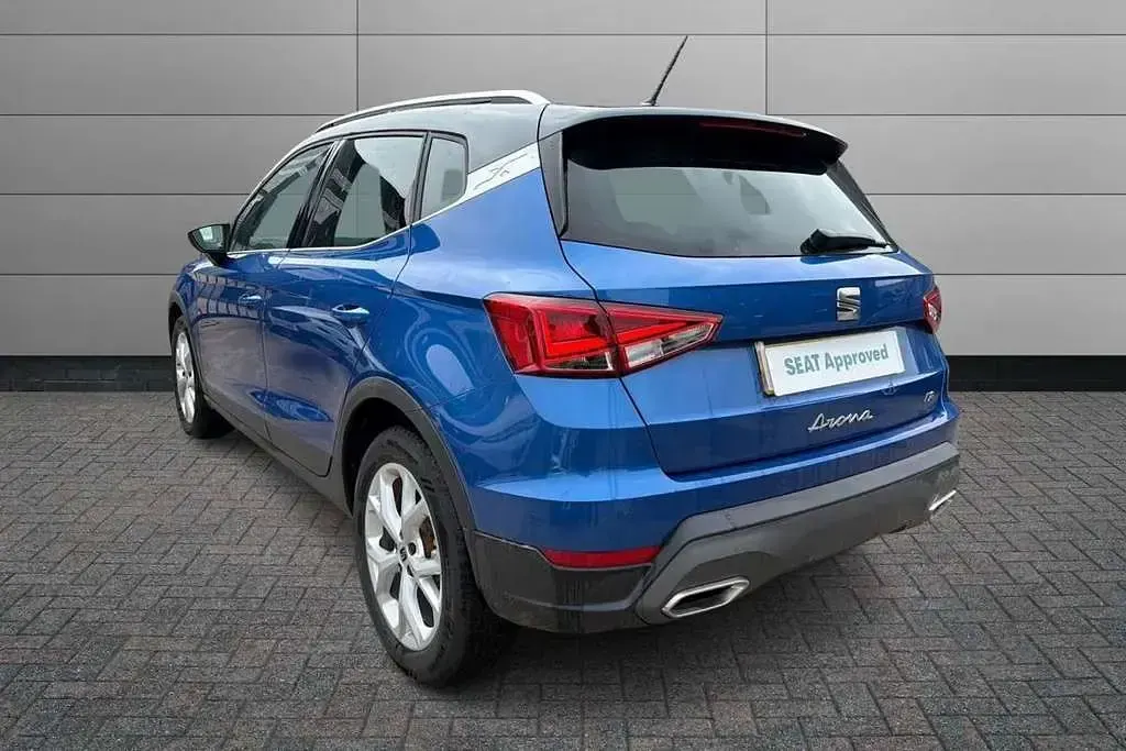 New Seat Arona FR 113 HP (83 kW) 2026 Blue SUV
