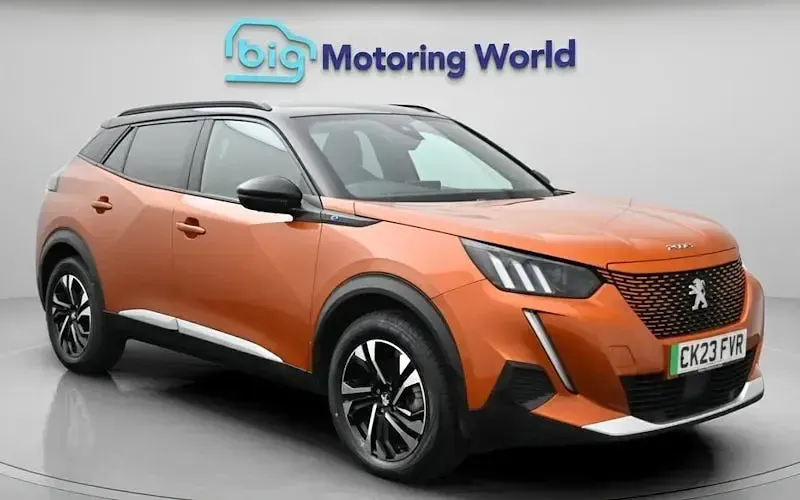 Used Peugeot e-2008 GT 100 kW (136 HP) 2023 SUV