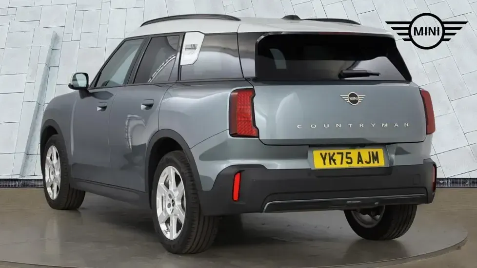 Used Mini Countryman 168 HP (123 kW) 2026 Green SUV