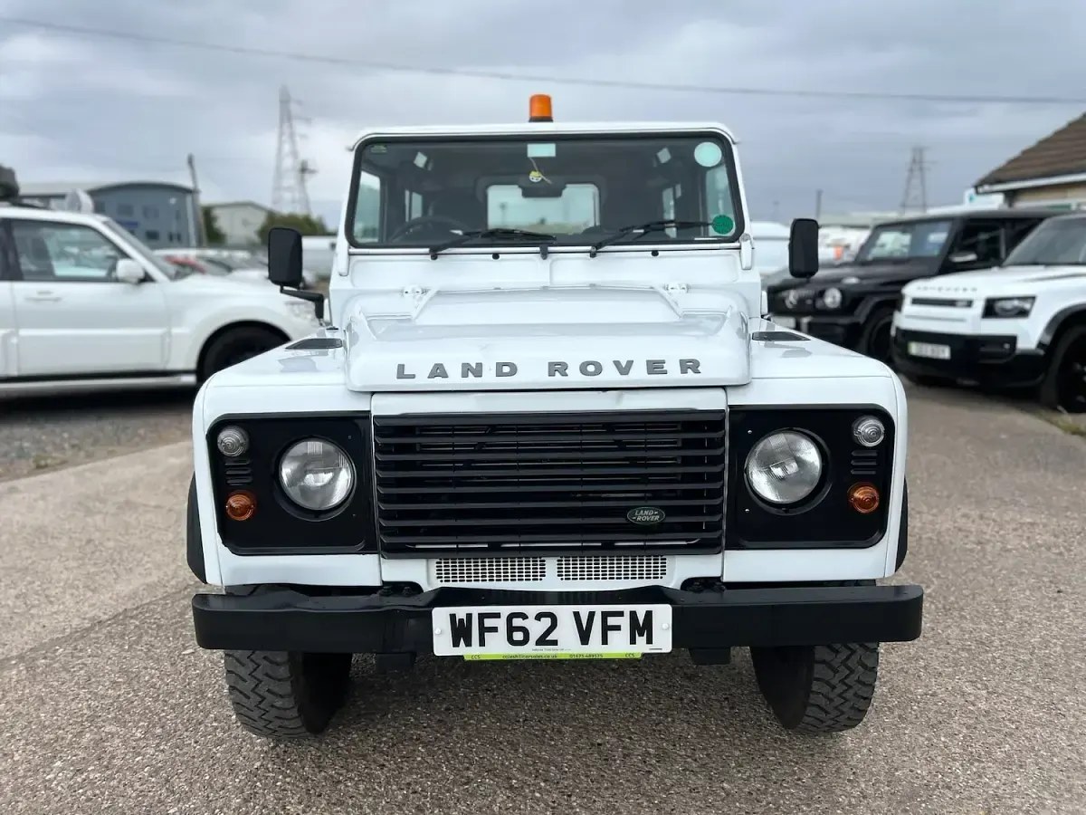 Used Land Rover Defender 2012 White SUV