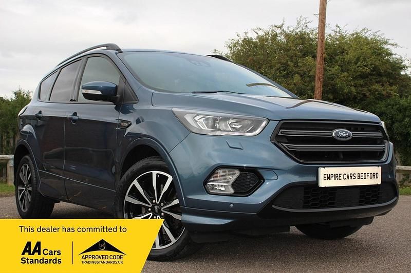 Used Ford Kuga ST-Line 150 HP (110 kW) 2019 Blue SUV