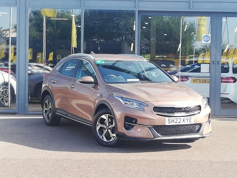 Bronze Used 2022 Kia XCeed 2 SUV | £14,998 (Fair price) - Image 1/4