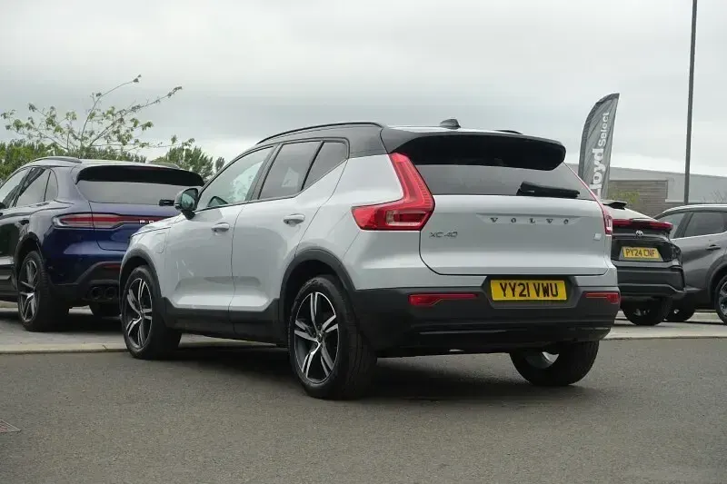 Used Volvo XC40 R-Design 2021 Silver SUV