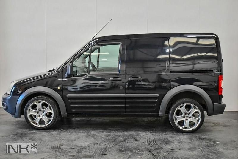 Used Ford Transit Connect 75 HP (55 kW) 2012 Black MPV