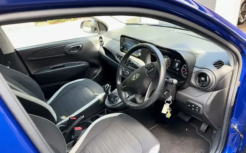 Used Hyundai i10 SE 67 HP (49 kW) 2023 Hatchback