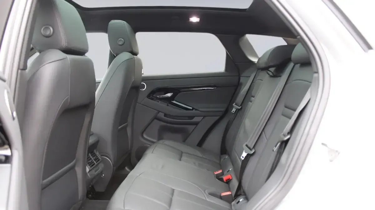 Used Land Rover Range Rover evoque SE Dynamic 2025 Silver SUV