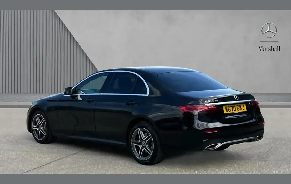 Used Mercedes E300 AMG line 301 HP (221 kW) 2020 Black Sedan