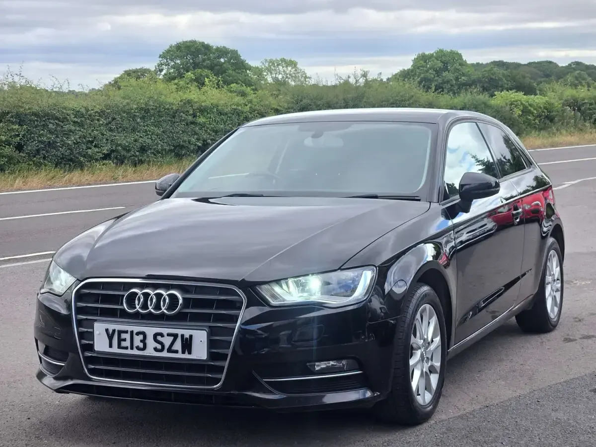 Used Audi A3 110 HP (80 kW) 2013 Black Hatchback