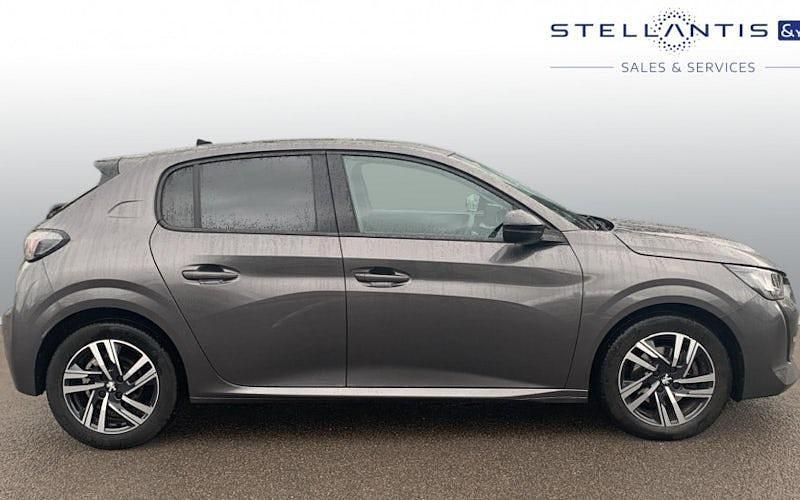Used Peugeot 208 Allure Premium 102 HP (75 kW) 2022 Grey Hatchback