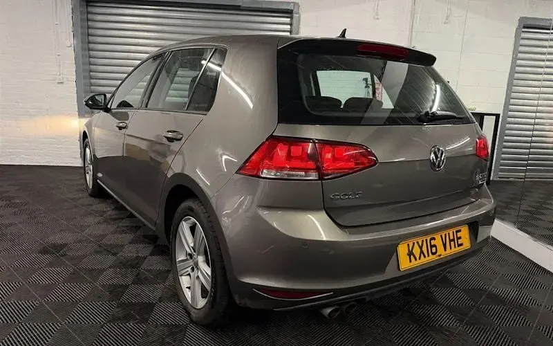Used VW Golf VII Edition 184 HP (135 kW) 2016 Grey Hatchback
