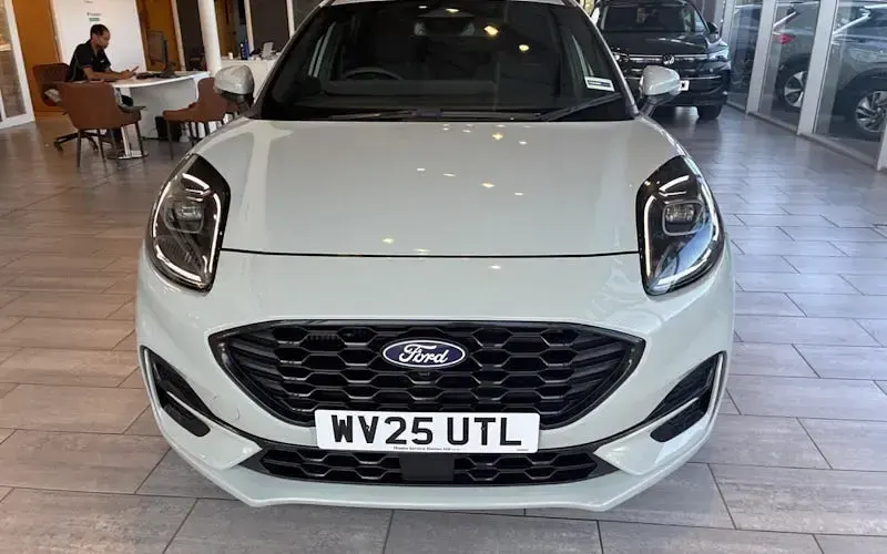 Used Ford Puma ST-Line 125 HP (91 kW) 2026 SUV