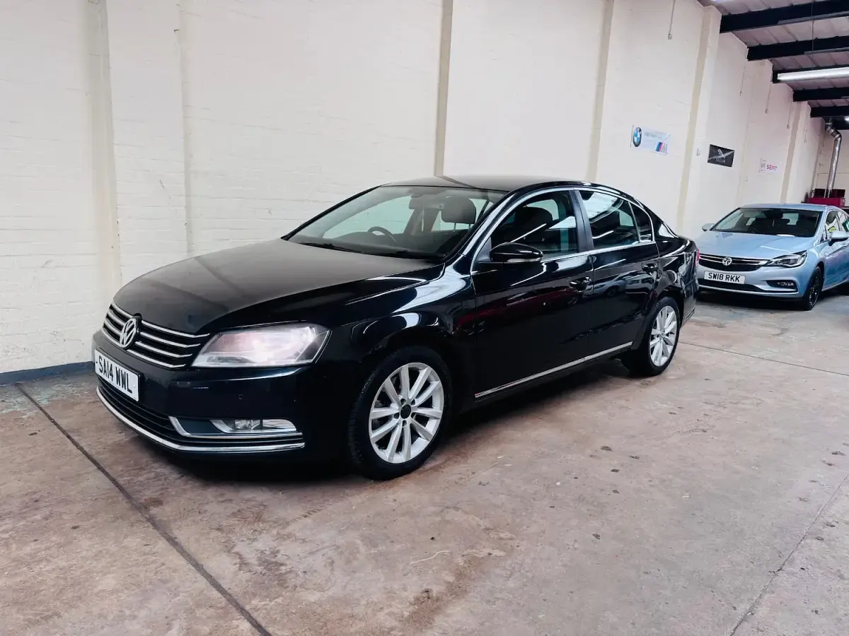 Used VW Passat Executive 2014 Black Sedan
