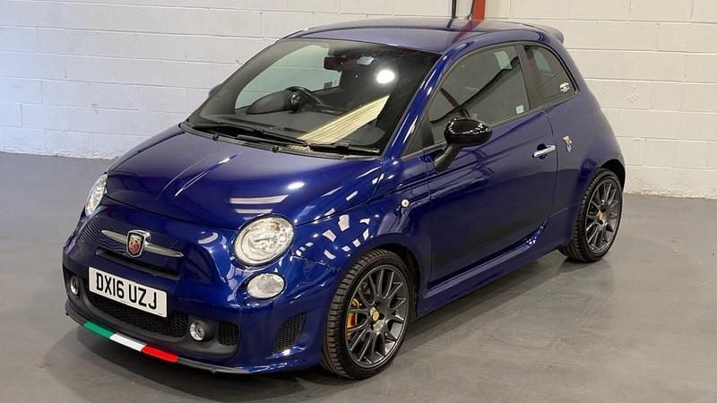 Used Abarth 595 160 HP (117 kW) 2016 Blue Hatchback