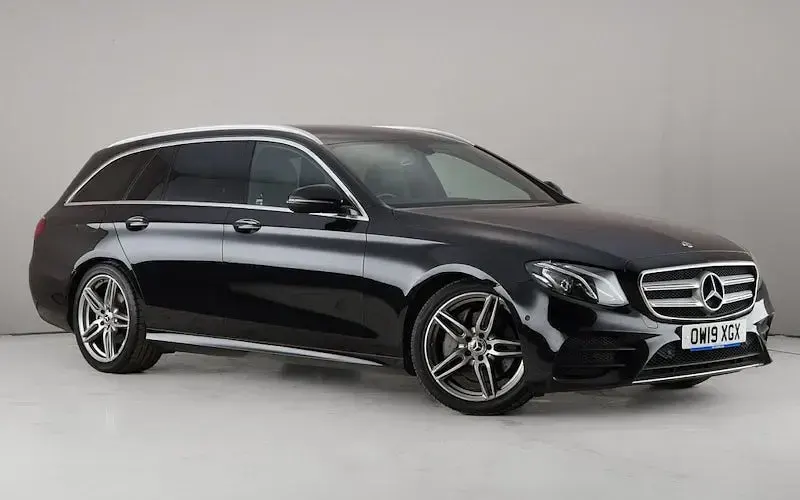 Used Mercedes E220 AMG line 194 HP (142 kW) 2019 Estate