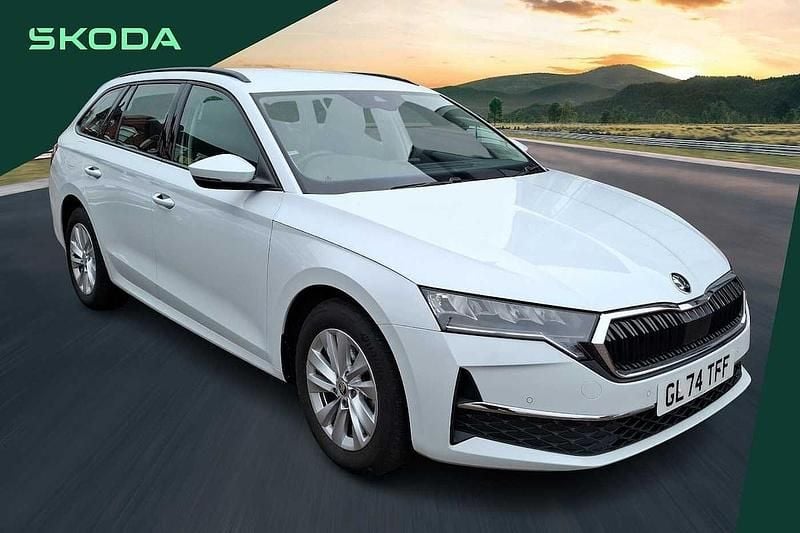 Used Skoda Octavia SE Technology 150 HP (110 kW) 2024 White Estate