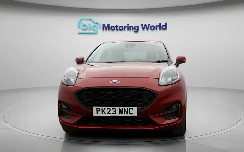 Usado Ford Puma ST-Line X 125 HP (91 kW) 2023 Vermelho SUV