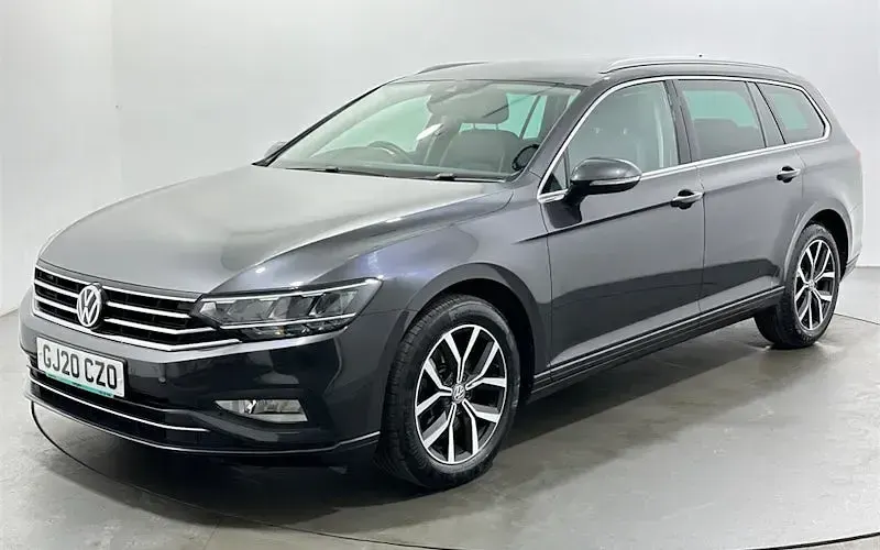 Used VW Passat SEL 150 HP (110 kW) 2023 Estate