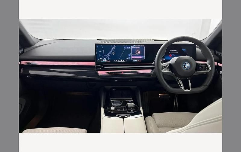 Used BMW i5 M Sport 250 kW (340 HP) 2025 Black Sedan