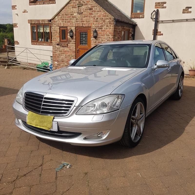 Used Mercedes S320 231 HP (169 kW) 2009 Silver Sedan