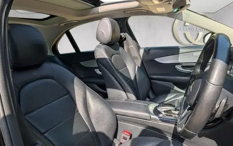 Used Mercedes C220 Premium Plus 194 HP (142 kW) 2019 Blue Sedan