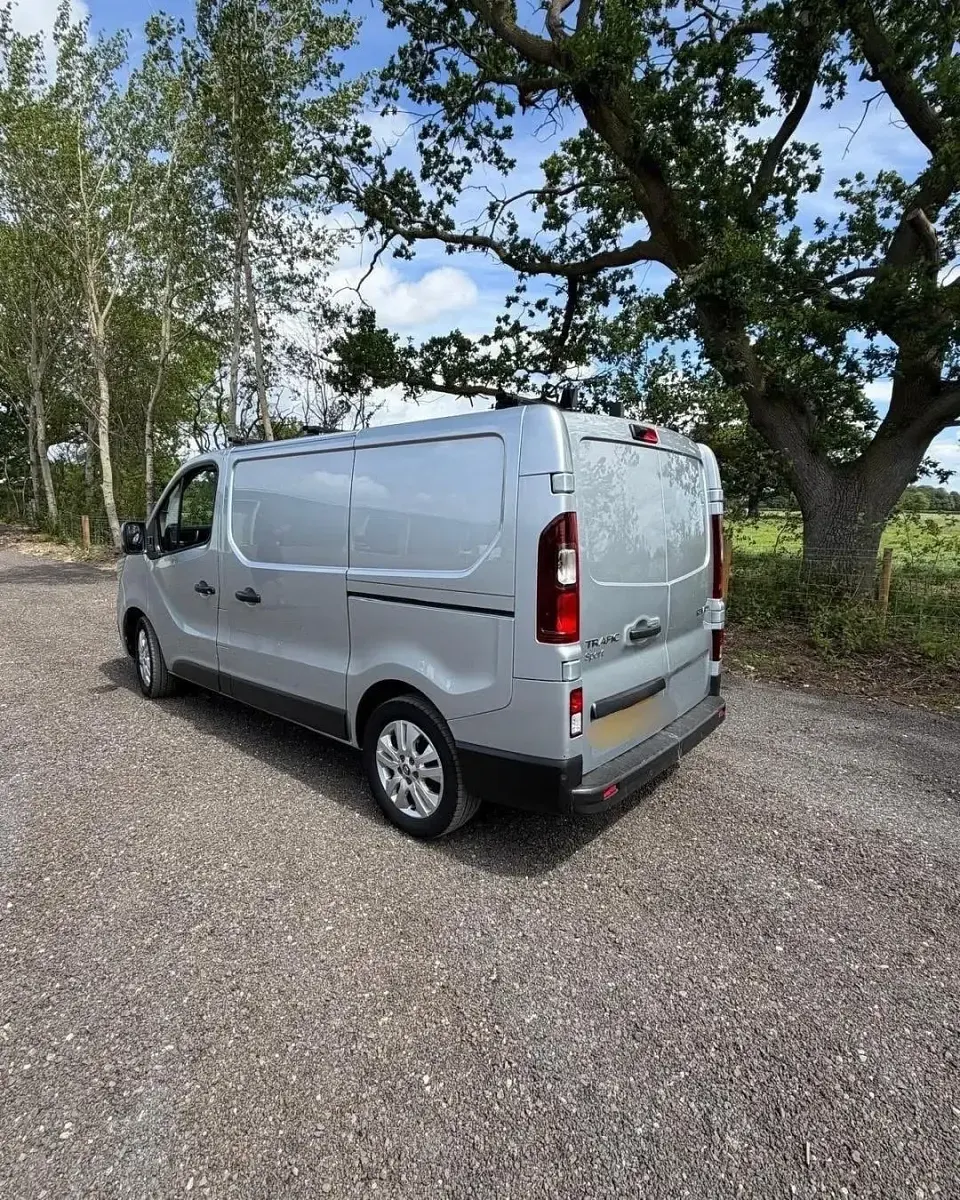 Used Renault Trafic 130 HP (95 kW) 2023 Grey MPV