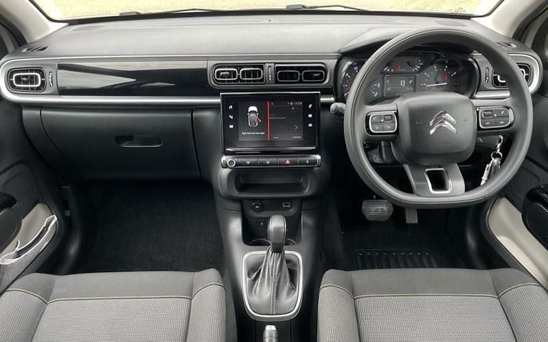 Used Citroën C3 PureTech 110 HP (80 kW) 2024 Hatchback