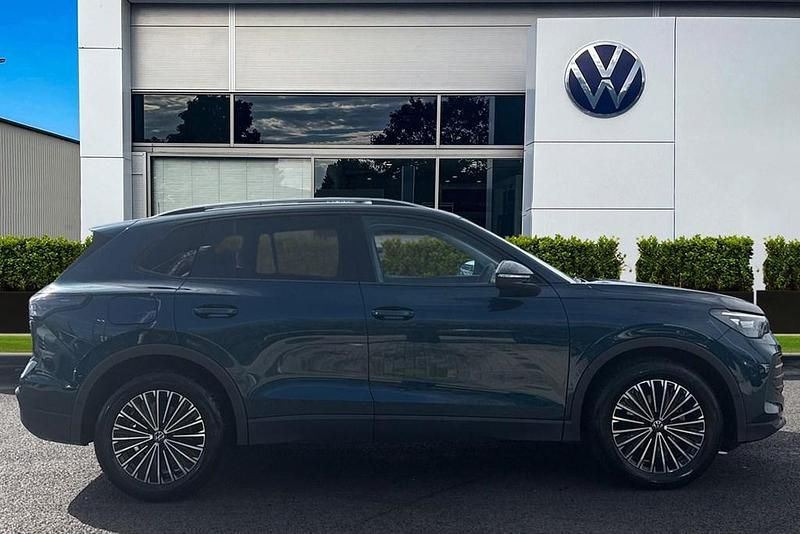 Used VW Tiguan Match 150 HP (110 kW) 2025 Blue SUV