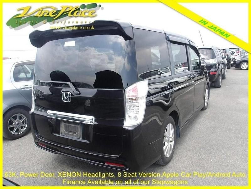 Używany Honda Stepwgn S 2011 Czarny Minivan