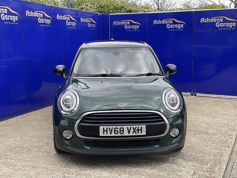 Używany Mini Cooper Hatch 2018 Zielony Hatchback